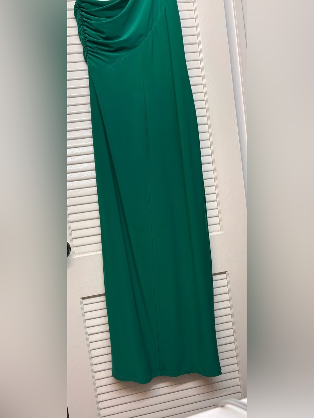 Lauren Ralph Lauren Emerald One-Shoulder Evening Gown - Picture 3 of 10